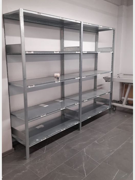 Rafturi metalice zincate /arhiva