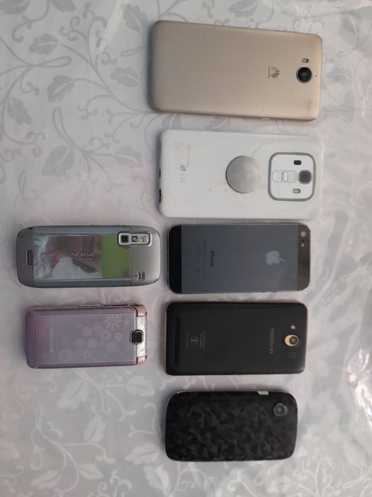 Телефоны на запчасти