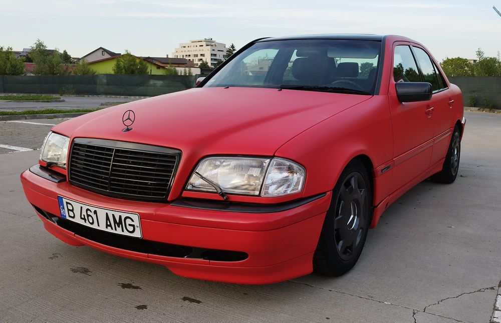 Vând  schimb cu dubiță Mercedes C230 Kompresor-240cp