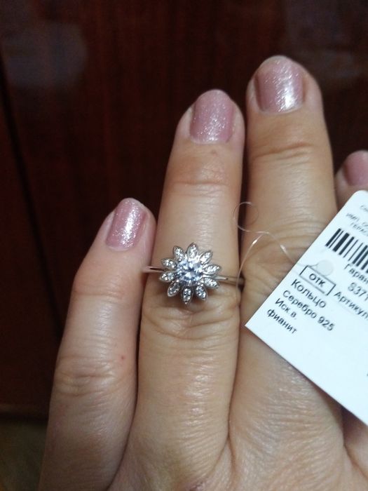 Помолвочное кольцо серебро 18 размер