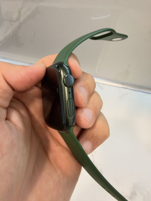 Apple Watch 7 сатамын
