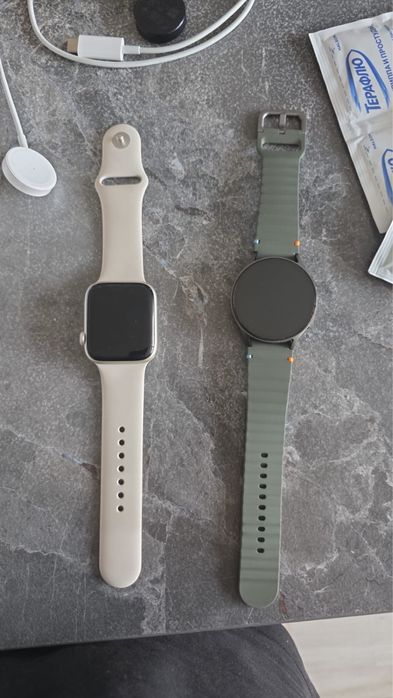 Продам смарт часы Apple Watch