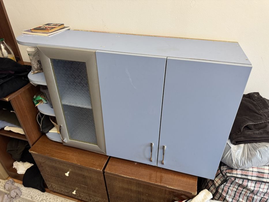 Кухенный шкаф сатылады