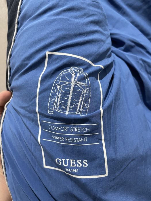 куртка     Guess