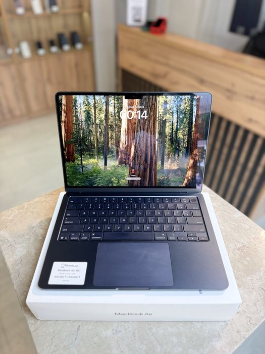 MacBook Air M4 16GB / 256GB PhoneLab