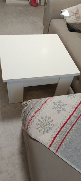 Продам журнальный столик