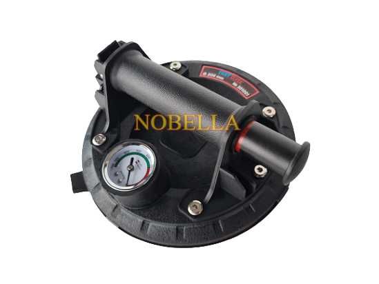 ВАКУУМ ДРЪЖКА / вендуза Ф200 мм., с помпа и манометър- повд. 110/50 кг