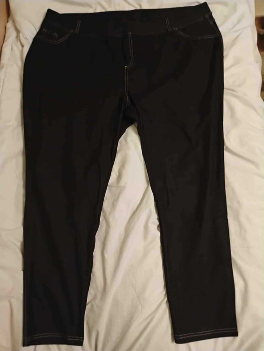 Нови макси дънки тип клин