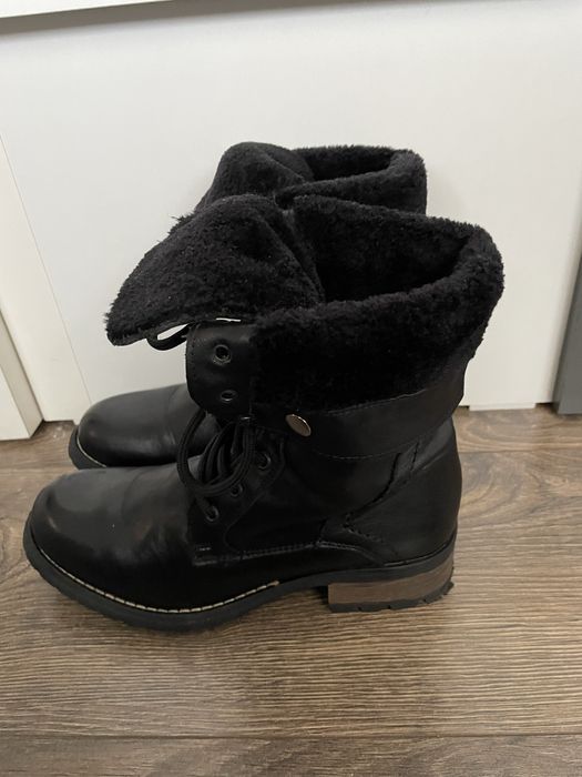 Ghete( bocanci) dama, negre, din piele naturala, captusite, marimea 36