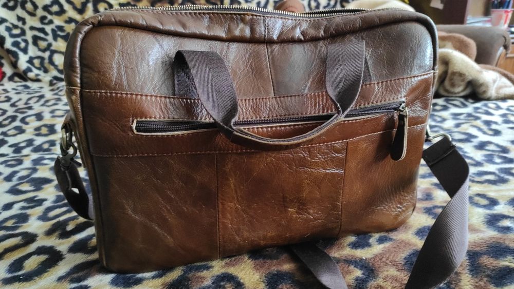 Продам сумка кожаная