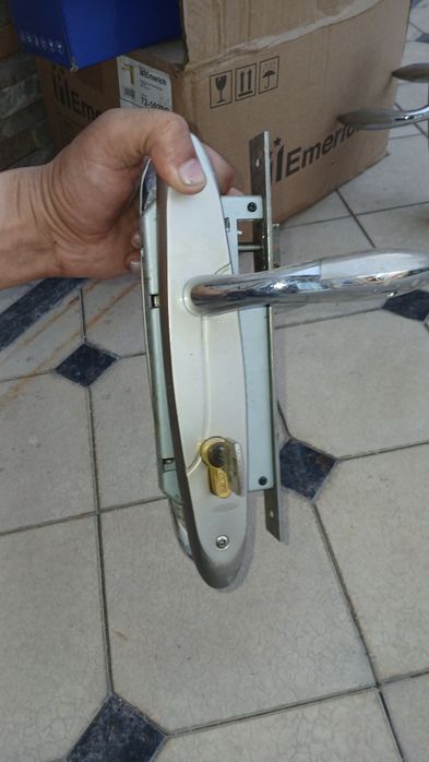 Эшик ручка замок коплект