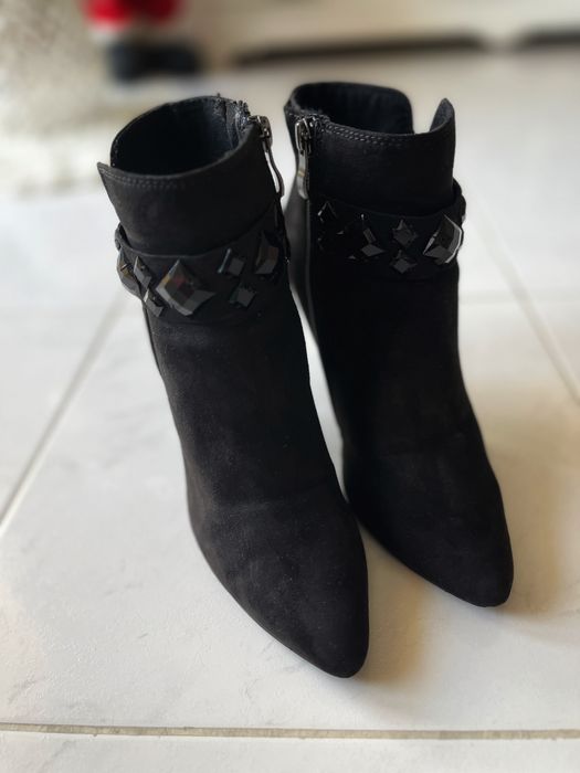 Botine din piele intoarsa,foarte comode!