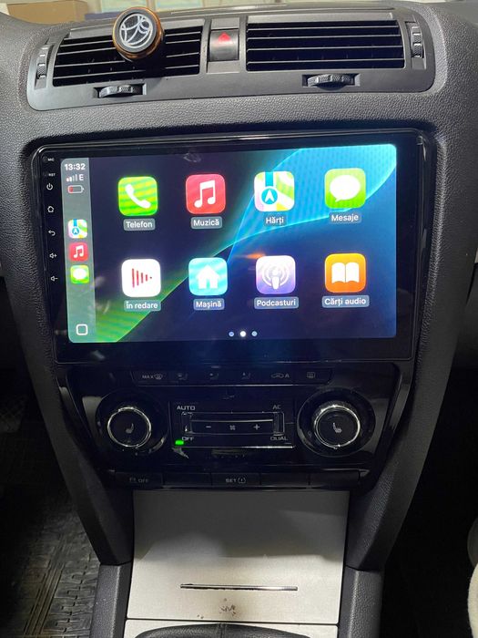 Navigatie Android Skoda Octavia 2 Carplay Android Auto + Camera