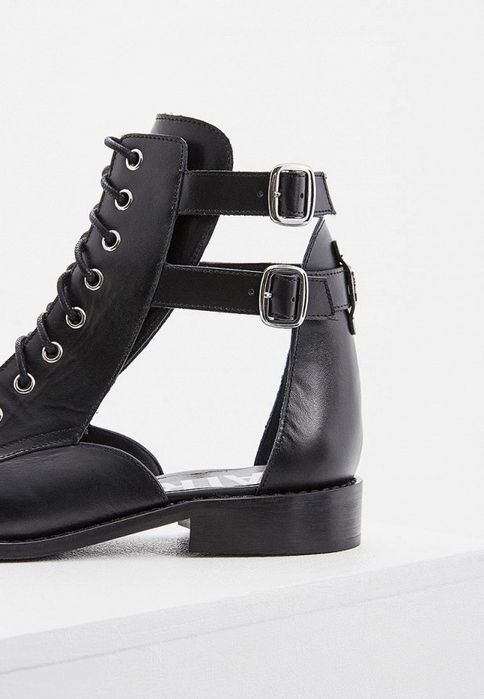 Обувки Patrizia Pepe