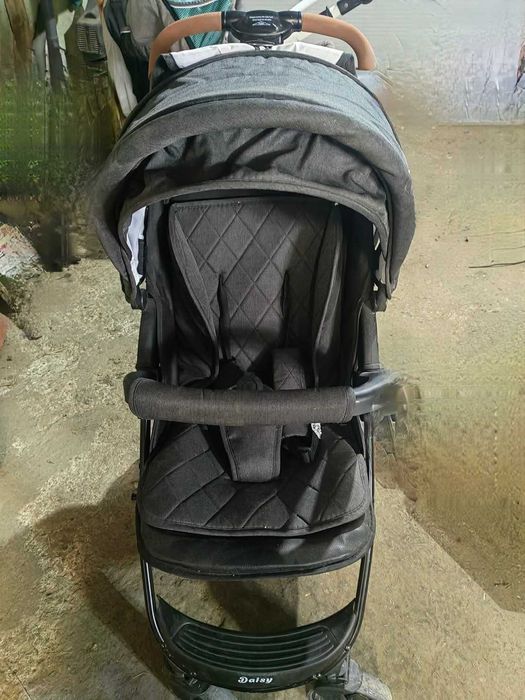 Лятна количка на лорели