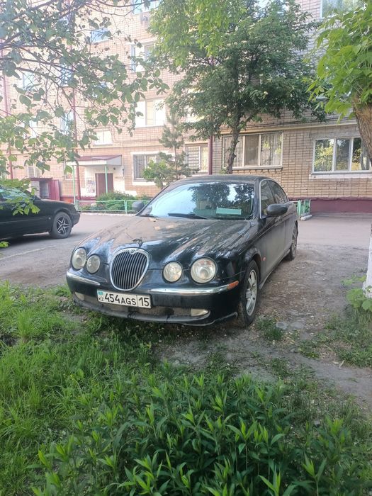 В продаже Jaguar s type