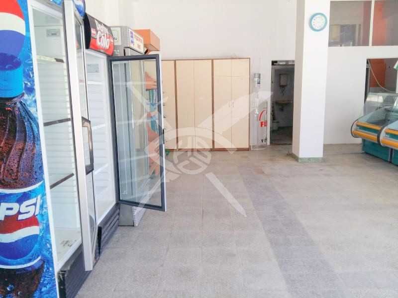 Продава се Магазин в Бургас, Меден рудник - зона В - 118 кв.м за 721 €/кв.м - Снимка #1