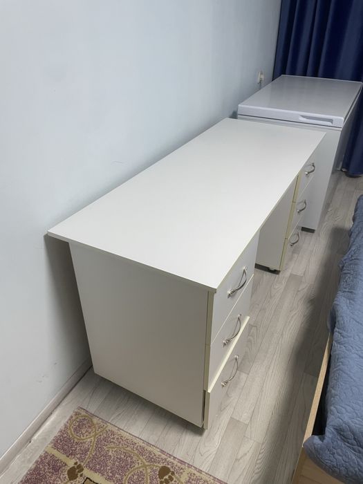 Стол в хорошем состоянии