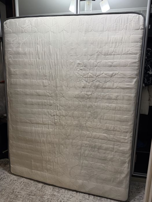 продам кроватный матрас