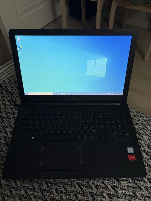 Офисный ноутбук HP