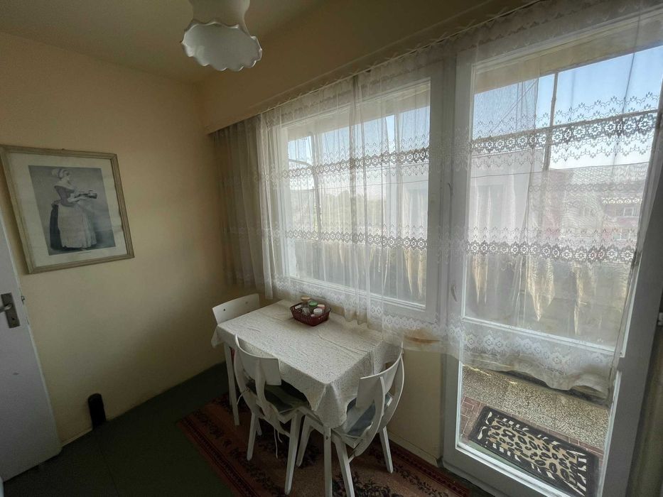 Продава се Тристаен апартамент в Карнобат - 65 кв.м за 1000 €/кв.м - Снимка #4