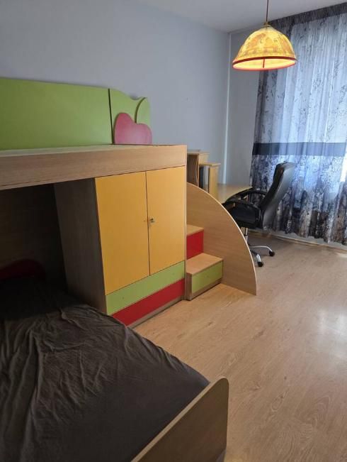 Дава се под наем Многостаен апартамент в Пловдив, Каменица 1 - 142 кв.м за 1000 € - Снимка #5