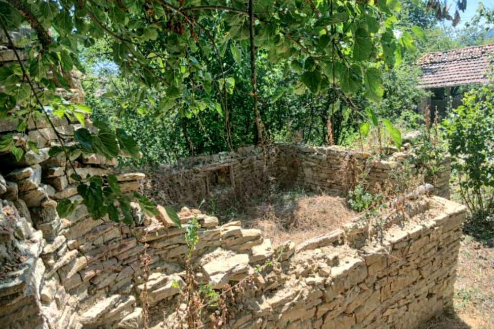 Ексклузивен панорамен парцел с величествена гледка – с. Ловнидол