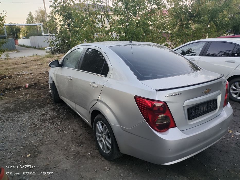 Срочно продаю машину автомат
