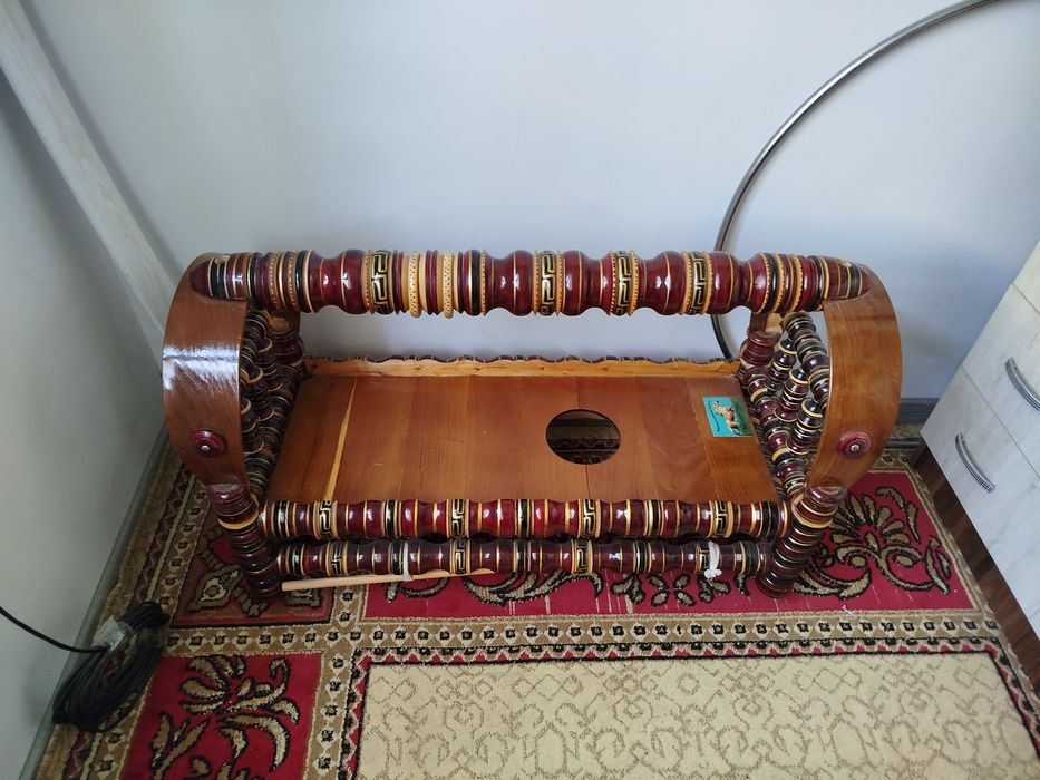 Beshik sotiladi yangidey