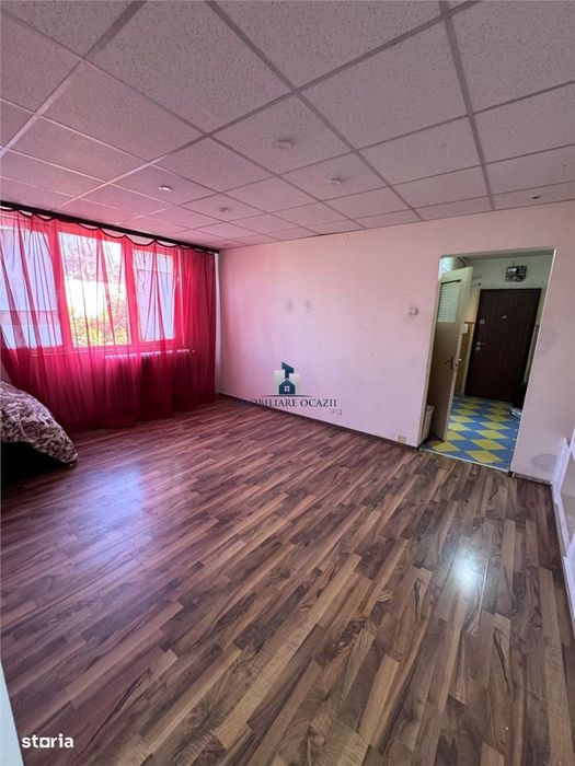 Apartament 3 Camere Semidecomandat Sos. Giurgiului