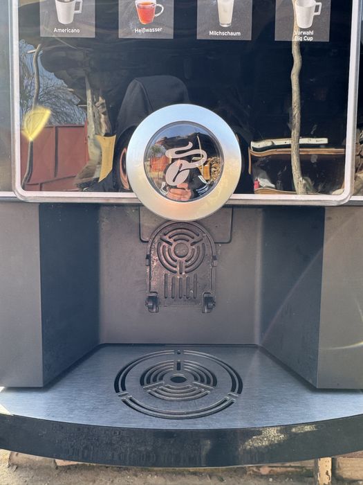 Кафеавтомат с 12 селекции и монетник