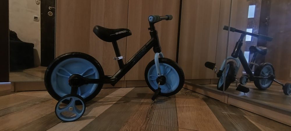 Продавам детско колело