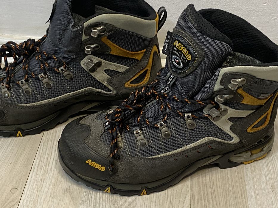 Bocanci munte ASOLO Blizzard GTX