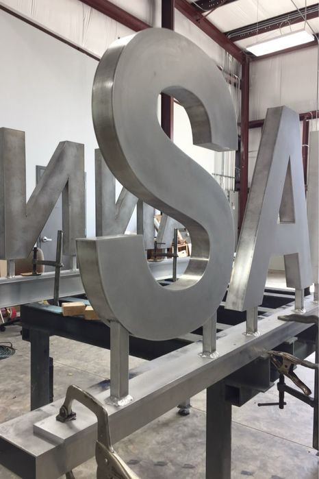 Лазерный резка метал