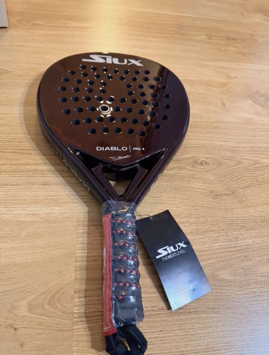 Racheta Padel Siux Diablo Pro 4 model 2025