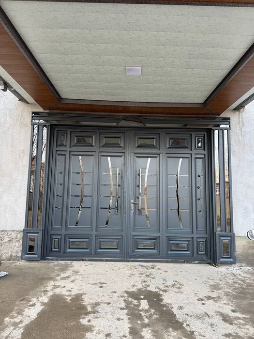 Sifatli darvoza eshiklar yasab o'rnatib beramiz