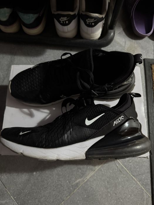 Nike Air Max 270
