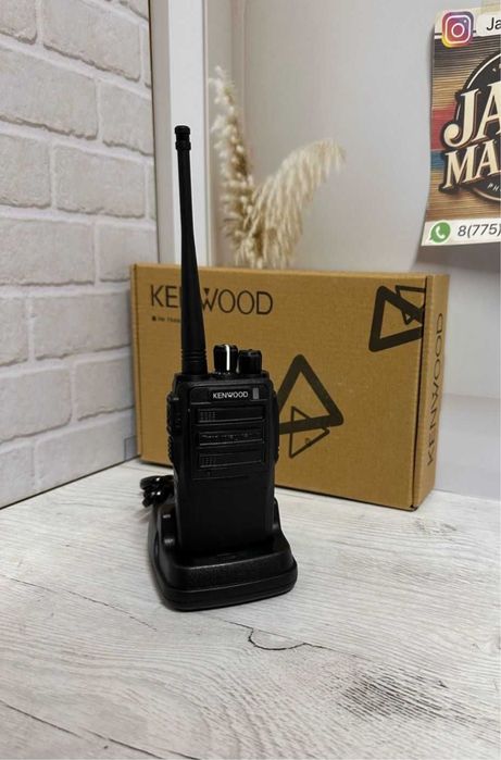 раций WLN. Kenwood
