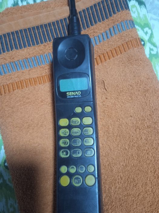 Продам спутниковый телефон
