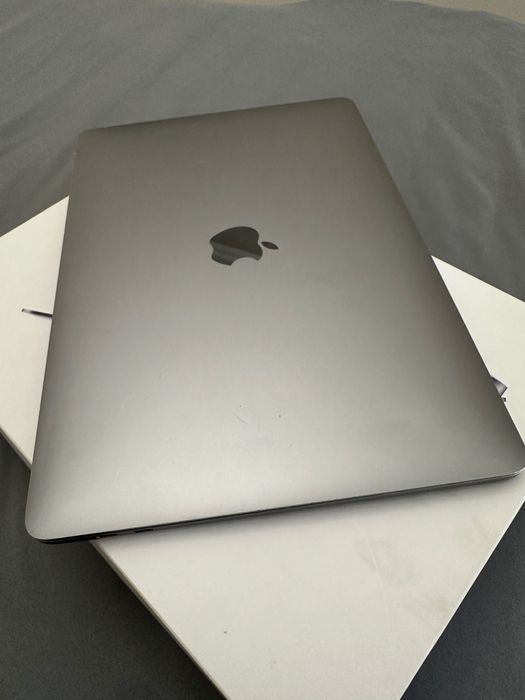 MacBook Pro 13, 8GB, 512GB, 2018