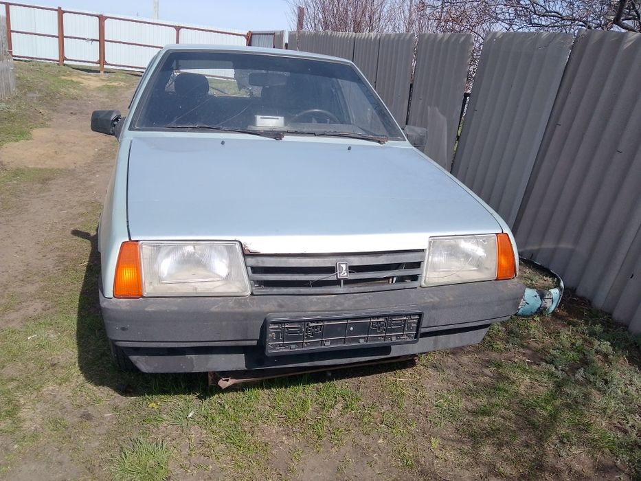 Продам 2109 по болтам