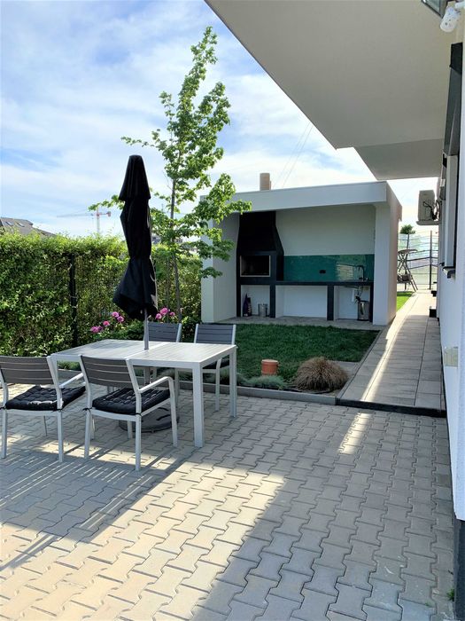 Inchiriez apartament 3 camere metrou Militari Pacii