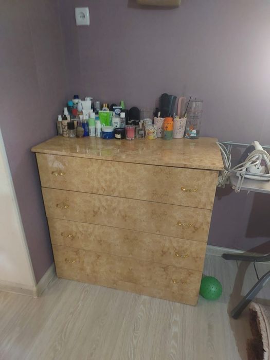 Спальный гарнитур