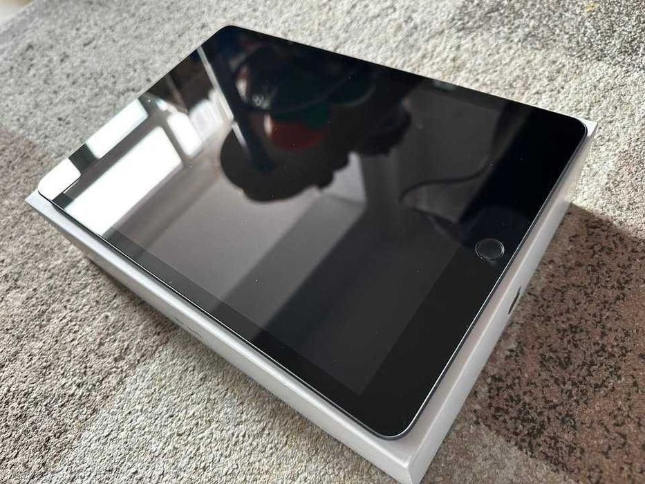iPad 10.2" (2019) 7th Gen Wifi 32 GB, Space Gray