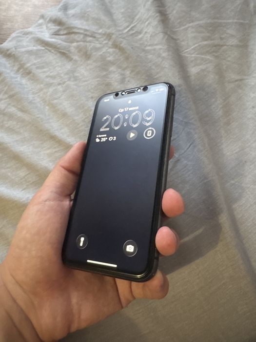 IPhone 11 продам