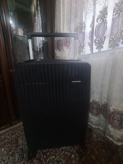 Чемодан сатылады