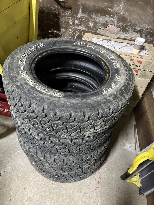 Гуми Maxxis A/T