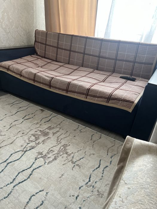 Отдам даром диван