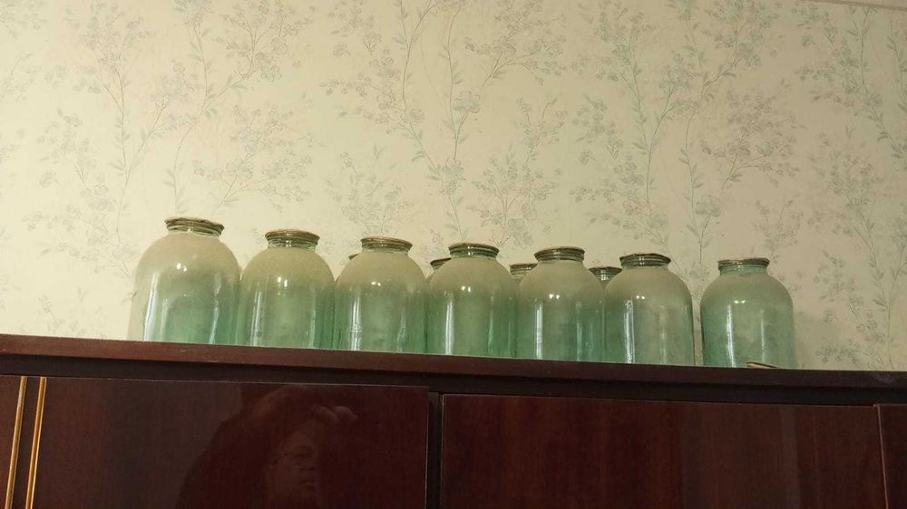 Продам 3х-литровые банки