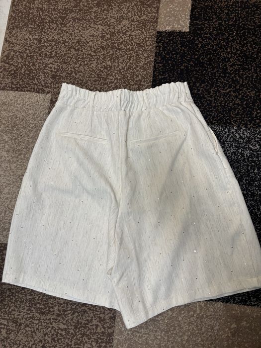 Комплект сако с къси гащи